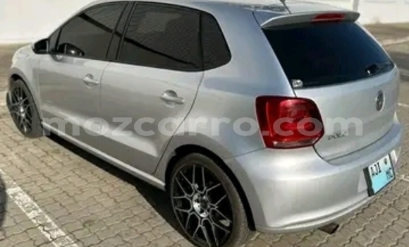 Nunua Ilio tumika Volkswagen Polo Nyingine Gari ndani ya Maputo nchini Maputo Nunua Ilio tumika Volkswagen Polo Nyingine Gari ndani ya Maputo nchini Maputo