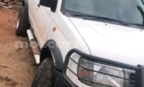 Buy Used Nissan Hardbody White Car in Maputo in Maputo Buy Used Nissan Hardbody White Car in Maputo in Maputo