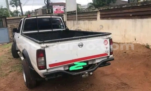 Buy Used Nissan Hardbody White Car in Maputo in Maputo Buy Used Nissan Hardbody White Car in Maputo in Maputo