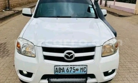 Nunua Ilio tumika Mazda BT-50 Nyeupe Gari ndani ya Maputo nchini Maputo Nunua Ilio tumika Mazda BT-50 Nyeupe Gari ndani ya Maputo nchini Maputo