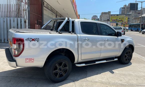 Nunua Ilio tumika Toyota Hilux Nyingine Gari ndani ya Maputo nchini Maputo Nunua Ilio tumika Toyota Hilux Nyingine Gari ndani ya Maputo nchini Maputo
