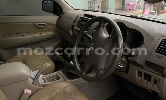 Tenga Tsaru Toyota Hilux Bhurawuni Mota in Maputo in Maputo Tenga Tsaru Toyota Hilux Bhurawuni Mota in Maputo in Maputo