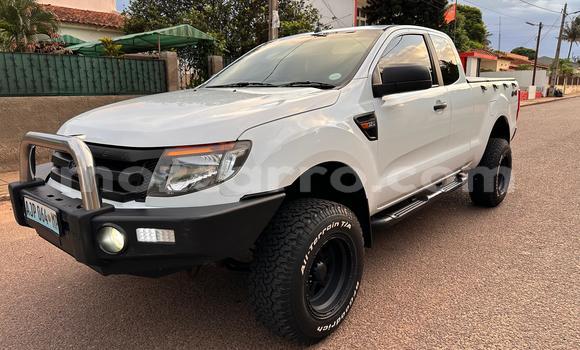 Nunua Ilio tumika Ford Ranger Nyeupe Gari ndani ya Maputo nchini Maputo Nunua Ilio tumika Ford Ranger Nyeupe Gari ndani ya Maputo nchini Maputo