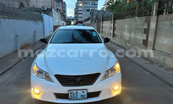 Tenga Tsaru Toyota Mark X Chena Mota in Maputo in Maputo Tenga Tsaru Toyota Mark X Chena Mota in Maputo in Maputo