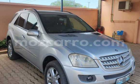 Nunua Ilio tumika Mercedes-Benz E-Classe Nyingine Gari ndani ya Maputo nchini Maputo Nunua Ilio tumika Mercedes-Benz E-Classe Nyingine Gari ndani ya Maputo nchini Maputo