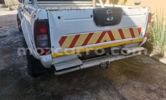 Buy Used Nissan Hardbody White Car in Maputo in Maputo Buy Used Nissan Hardbody White Car in Maputo in Maputo