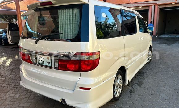 Tenga Tsaru Toyota Alphard Chena Mota in Maputo in Maputo Tenga Tsaru Toyota Alphard Chena Mota in Maputo in Maputo