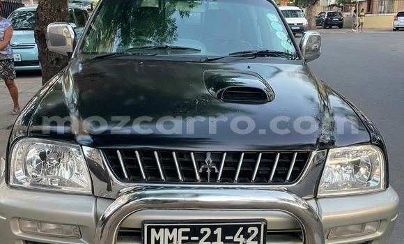 Buy Used Mitsubishi Colt Silver Car in Maputo in Maputo