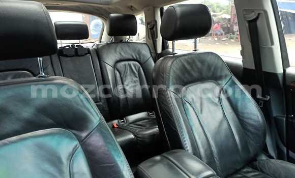 Tenga Tsaru Audi Q7 Tsvuku Mota in Maputo in Maputo Tenga Tsaru Audi Q7 Tsvuku Mota in Maputo in Maputo