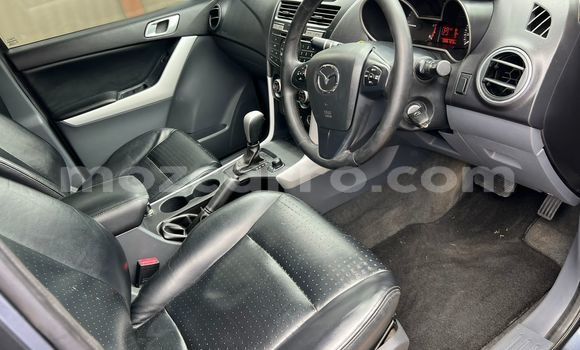 Comprar Usado Mazda BT-50 De outros Carro em Maputo em Maputo Comprar Usado Mazda BT-50 De outros Carro em Maputo em Maputo