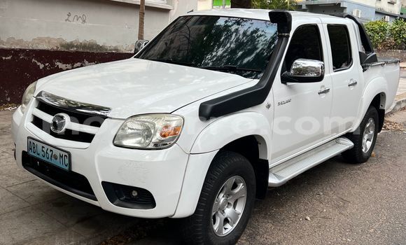 Buy Used Mazda BT-50 White Car in Maputo in Maputo Buy Used Mazda BT-50 White Car in Maputo in Maputo