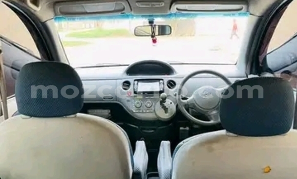 Buy Used Toyota Sienta Blue Car in Maputo in Maputo Buy Used Toyota Sienta Blue Car in Maputo in Maputo