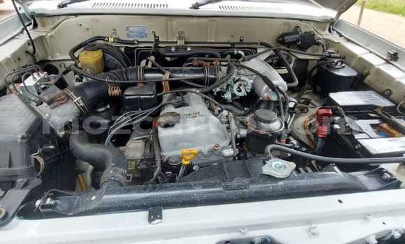 Buy Used Toyota Land Cruiser Prado White Car in Maputo in Maputo Buy Used Toyota Land Cruiser Prado White Car in Maputo in Maputo