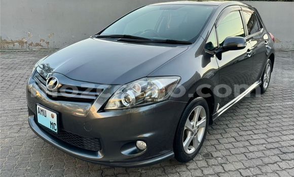 Nunua Ilio tumika Toyota Auris Nyingine Gari ndani ya Maputo nchini Maputo