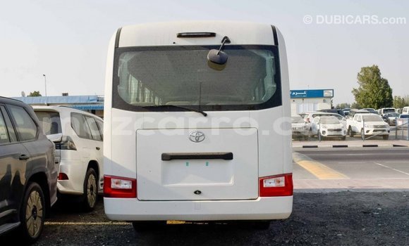 Comprar Importar Toyota Coaster Branco Carro em Import - Dubai em Cabo Delgado Comprar Importar Toyota Coaster Branco Carro em Import - Dubai em Cabo Delgado