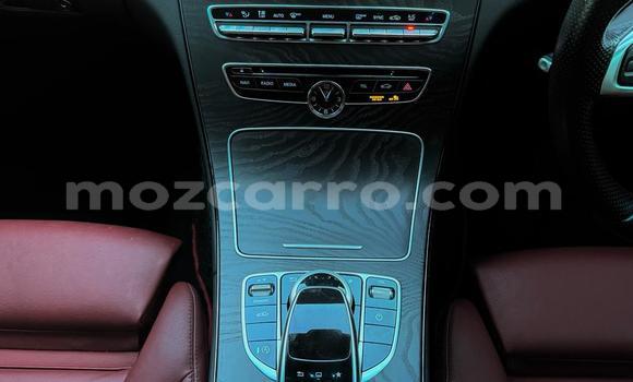 Nunua Ilio tumika Mercedes‒Benz C-klasse AMG Nyeupe Gari ndani ya Maputo nchini Maputo Nunua Ilio tumika Mercedes‒Benz C-klasse AMG Nyeupe Gari ndani ya Maputo nchini Maputo