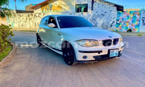 Comprar Usado BMW 1-Series Branco Carro em Maputo em Maputo Comprar Usado BMW 1-Series Branco Carro em Maputo em Maputo