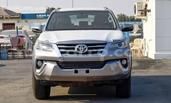 Comprar Importar Toyota Fortuner De outros Carro em Import - Dubai em Cabo Delgado Comprar Importar Toyota Fortuner De outros Carro em Import - Dubai em Cabo Delgado