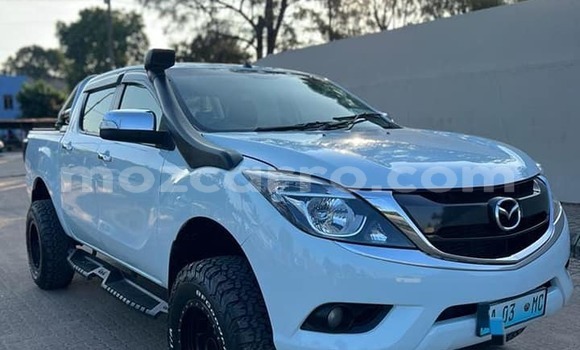 Comprar Usado Mazda BT-50 De outros Carro em Maputo em Maputo Comprar Usado Mazda BT-50 De outros Carro em Maputo em Maputo