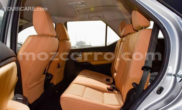 Comprar Importar Toyota Fortuner De outros Carro em Import - Dubai em Cabo Delgado Comprar Importar Toyota Fortuner De outros Carro em Import - Dubai em Cabo Delgado