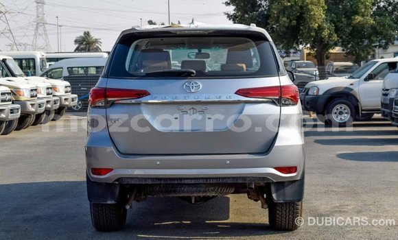 Comprar Importar Toyota Fortuner De outros Carro em Import - Dubai em Cabo Delgado Comprar Importar Toyota Fortuner De outros Carro em Import - Dubai em Cabo Delgado