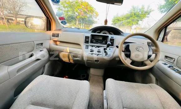 Comprar Usado Toyota Raum Branco Carro em Bela Vista em Maputo Comprar Usado Toyota Raum Branco Carro em Bela Vista em Maputo