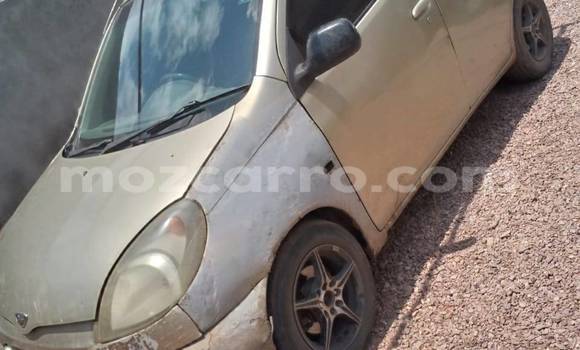 Comprar Usado Toyota FunCargo De outros Carro em Bela Vista em Maputo Comprar Usado Toyota FunCargo De outros Carro em Bela Vista em Maputo