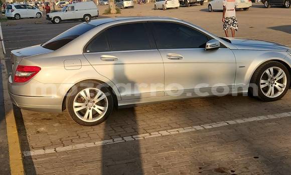 Comprar Usado Mercedes-Benz C-Classe De outros Carro em Bela Vista em Maputo Comprar Usado Mercedes-Benz C-Classe De outros Carro em Bela Vista em Maputo