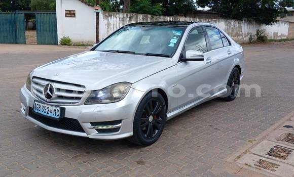 Comprar Usado Mercedes-Benz C-Classe De outros Carro em Boane em Maputo Comprar Usado Mercedes-Benz C-Classe De outros Carro em Boane em Maputo
