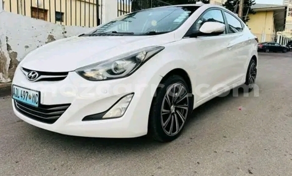 Comprar Usado Hyundai Elantra Branco Carro em Maputo em Maputo