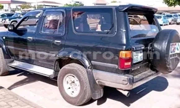 Nunua Ilio tumika Toyota Hilux Surf Bluu Gari ndani ya Maputo nchini Maputo Nunua Ilio tumika Toyota Hilux Surf Bluu Gari ndani ya Maputo nchini Maputo