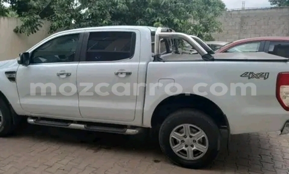 Nunua Ilio tumika Ford Ranger Nyeupe Gari ndani ya Maputo nchini Maputo Nunua Ilio tumika Ford Ranger Nyeupe Gari ndani ya Maputo nchini Maputo