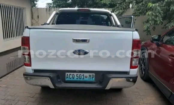 Nunua Ilio tumika Ford Ranger Nyeupe Gari ndani ya Maputo nchini Maputo Nunua Ilio tumika Ford Ranger Nyeupe Gari ndani ya Maputo nchini Maputo