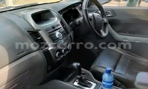 Nunua Ilio tumika Ford Ranger Nyeupe Gari ndani ya Maputo nchini Maputo Nunua Ilio tumika Ford Ranger Nyeupe Gari ndani ya Maputo nchini Maputo