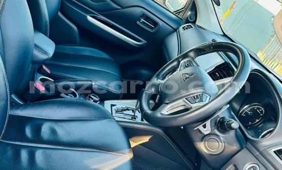 Nunua Ilio tumika Mitsubishi Triton Nyingine Gari ndani ya Maputo nchini Maputo Nunua Ilio tumika Mitsubishi Triton Nyingine Gari ndani ya Maputo nchini Maputo