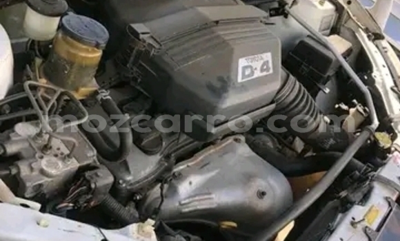 Buy Used Toyota RAV4 White Car in Maputo in Maputo Buy Used Toyota RAV4 White Car in Maputo in Maputo