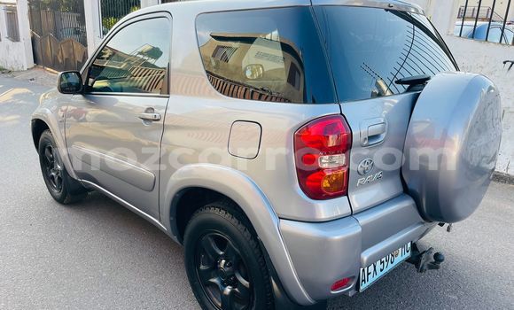 Tenga Tsaru Toyota RAV4 Zvimwe Mota in Maputo in Maputo Tenga Tsaru Toyota RAV4 Zvimwe Mota in Maputo in Maputo