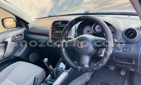 Tenga Tsaru Toyota RAV4 Zvimwe Mota in Maputo in Maputo Tenga Tsaru Toyota RAV4 Zvimwe Mota in Maputo in Maputo