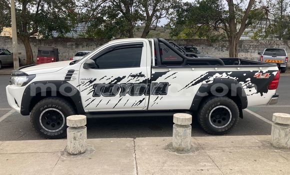 Nunua Ilio tumika Toyota Hiluxe Revo Nyeupe Gari ndani ya Maputo nchini Maputo Nunua Ilio tumika Toyota Hiluxe Revo Nyeupe Gari ndani ya Maputo nchini Maputo