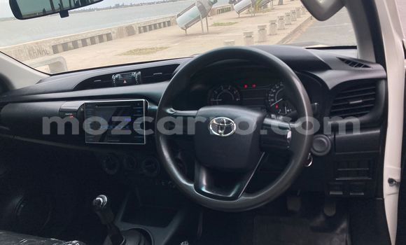 Nunua Ilio tumika Toyota Hiluxe Revo Nyeupe Gari ndani ya Maputo nchini Maputo Nunua Ilio tumika Toyota Hiluxe Revo Nyeupe Gari ndani ya Maputo nchini Maputo