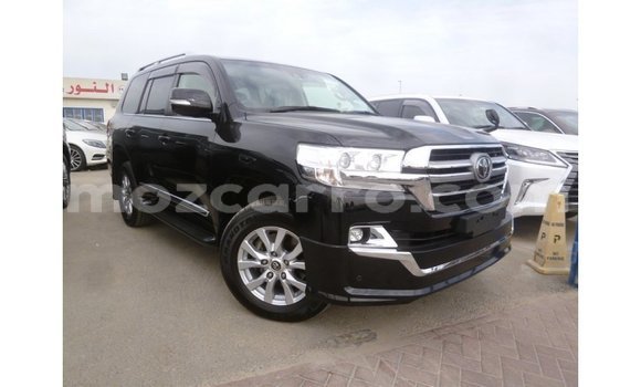 Nunua Imported Toyota Land Cruiser Nyeusi Gari ndani ya Import - Dubai nchini Cabo Delgado Nunua Imported Toyota Land Cruiser Nyeusi Gari ndani ya Import - Dubai nchini Cabo Delgado
