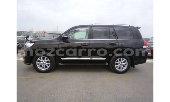 Nunua Imported Toyota Land Cruiser Nyeusi Gari ndani ya Import - Dubai nchini Cabo Delgado Nunua Imported Toyota Land Cruiser Nyeusi Gari ndani ya Import - Dubai nchini Cabo Delgado