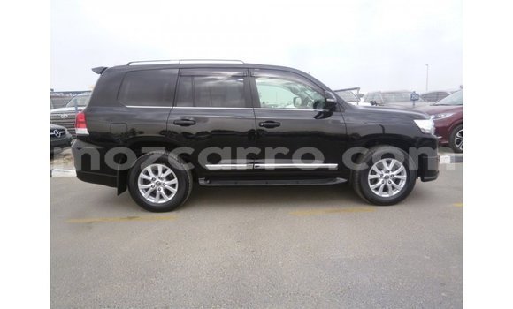 Nunua Imported Toyota Land Cruiser Nyeusi Gari ndani ya Import - Dubai nchini Cabo Delgado Nunua Imported Toyota Land Cruiser Nyeusi Gari ndani ya Import - Dubai nchini Cabo Delgado