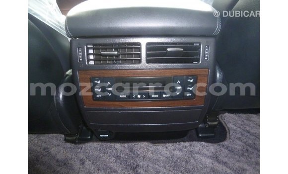 Nunua Imported Toyota Land Cruiser Nyeusi Gari ndani ya Import - Dubai nchini Cabo Delgado Nunua Imported Toyota Land Cruiser Nyeusi Gari ndani ya Import - Dubai nchini Cabo Delgado