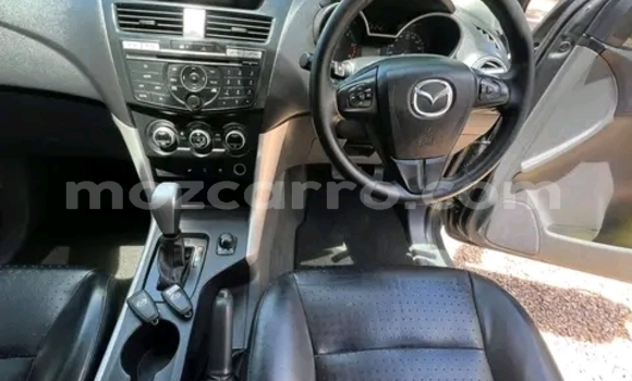 Nunua Ilio tumika Mazda BT-50 Nyingine Gari ndani ya Maputo nchini Maputo Nunua Ilio tumika Mazda BT-50 Nyingine Gari ndani ya Maputo nchini Maputo