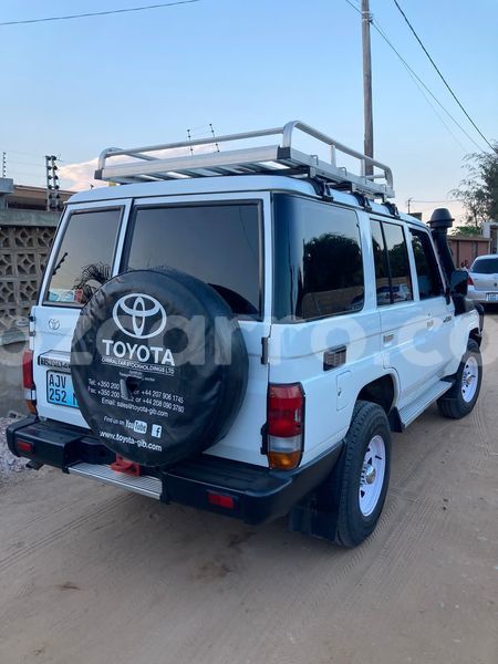 Big with watermark toyota land cruiser maputo maputo 19481