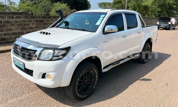 Buy Used Toyota Hilux White Car in Maputo in Maputo Buy Used Toyota Hilux White Car in Maputo in Maputo