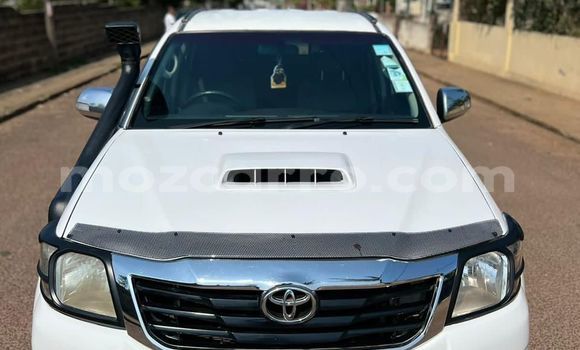 Buy Used Toyota Hilux White Car in Maputo in Maputo Buy Used Toyota Hilux White Car in Maputo in Maputo