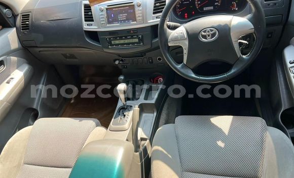 Buy Used Toyota Hilux White Car in Maputo in Maputo Buy Used Toyota Hilux White Car in Maputo in Maputo