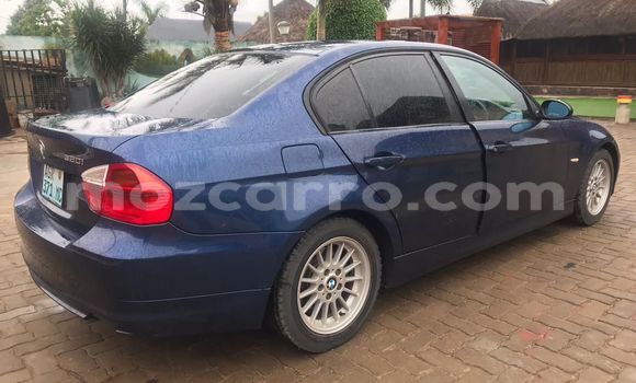 Nunua Ilio tumika BMW 2-Series Bluu Gari ndani ya Maputo nchini Maputo